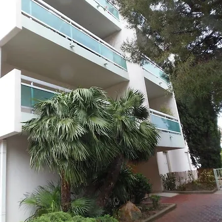 Apartament Le Jardin Des Lices Tulon