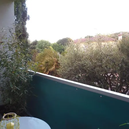 Le Jardin Des Lices Apartament Tulon